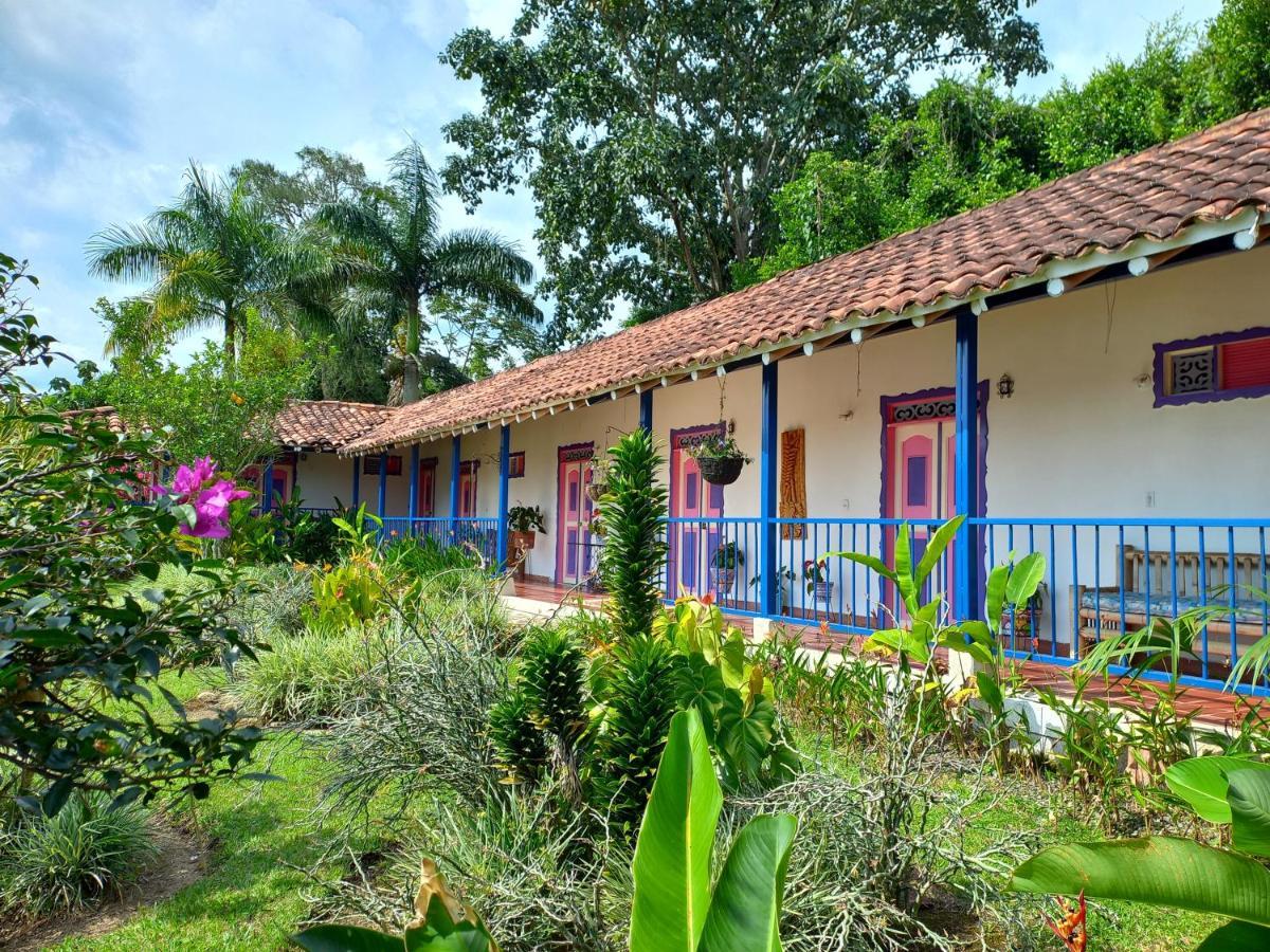 Finca Hotel Villa Del Sol ปูเอโบล ตาเปา ภายนอก รูปภาพ