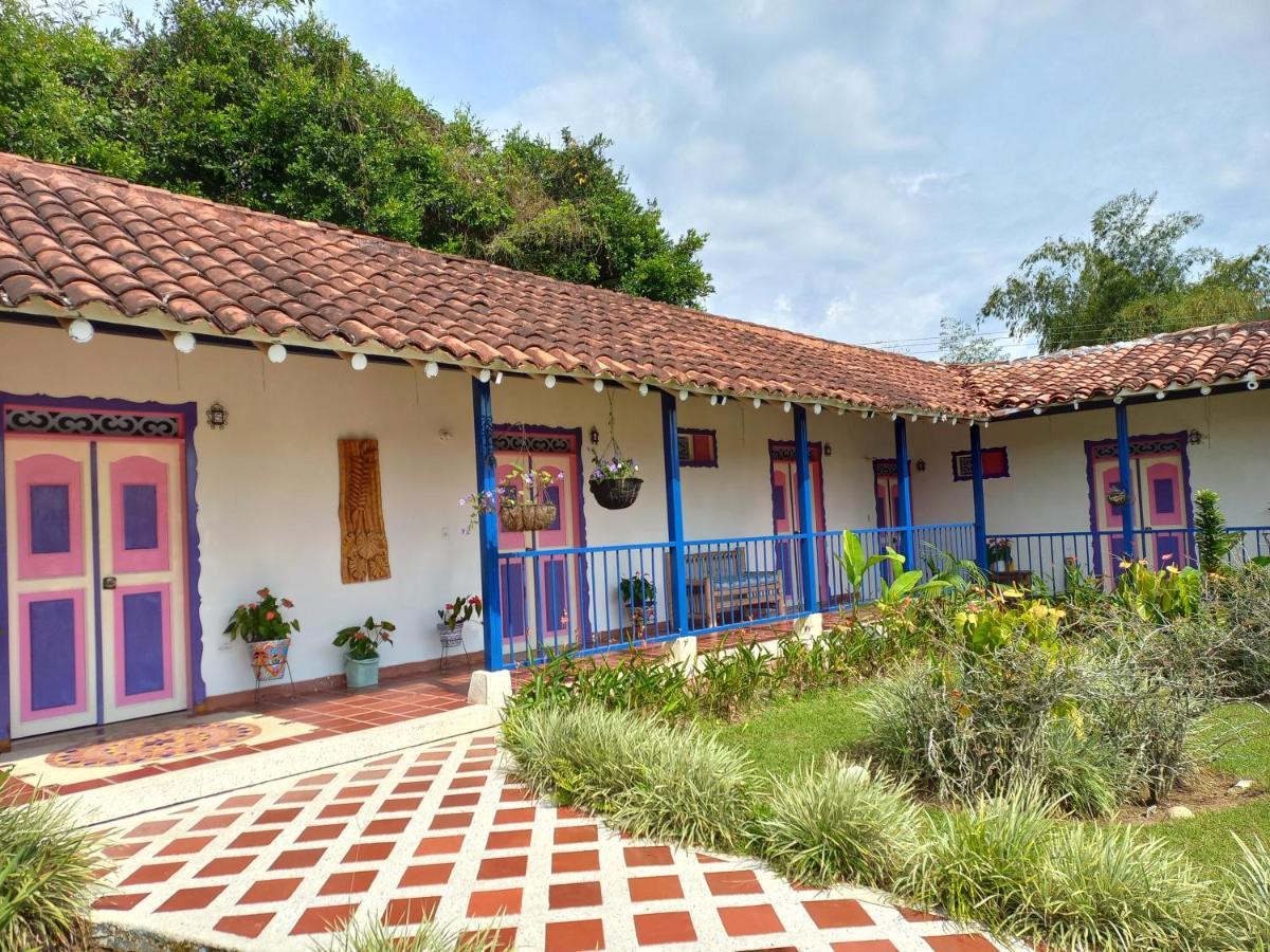 Finca Hotel Villa Del Sol ปูเอโบล ตาเปา ภายนอก รูปภาพ
